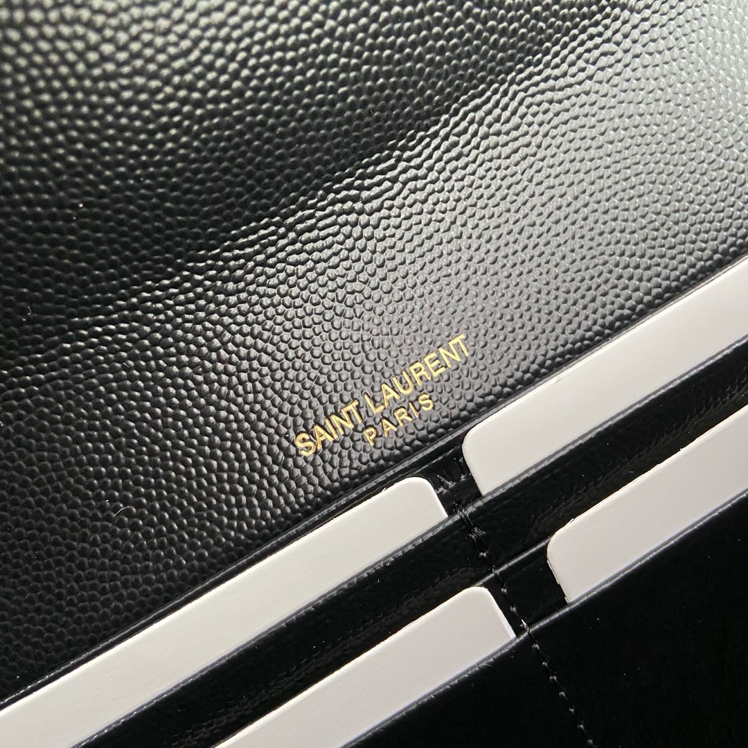 YSL-Matlasse flip top grain embossed leather wallet