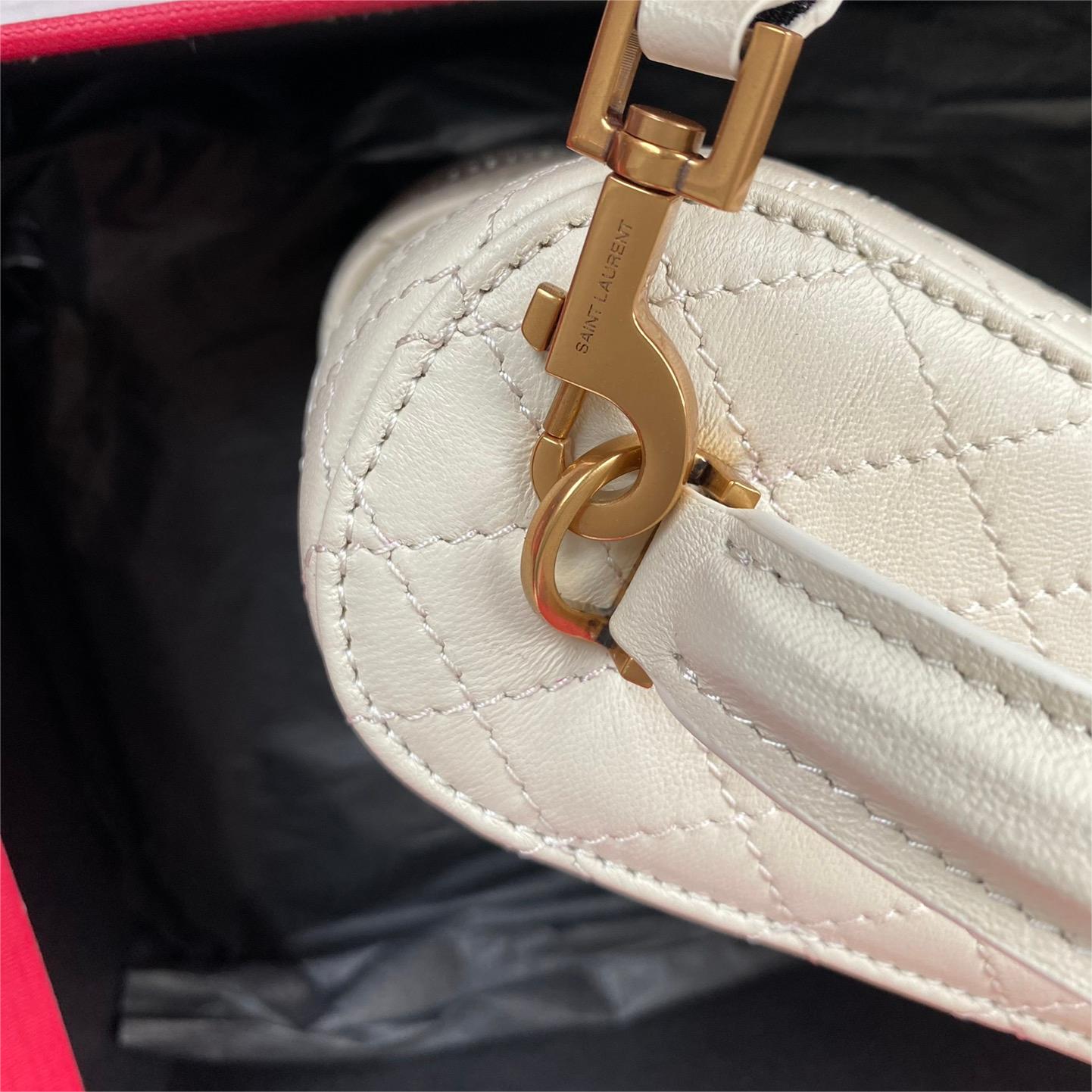 YSL-Sheepskin leather shoulder straps, hand-held bag, makeup bag