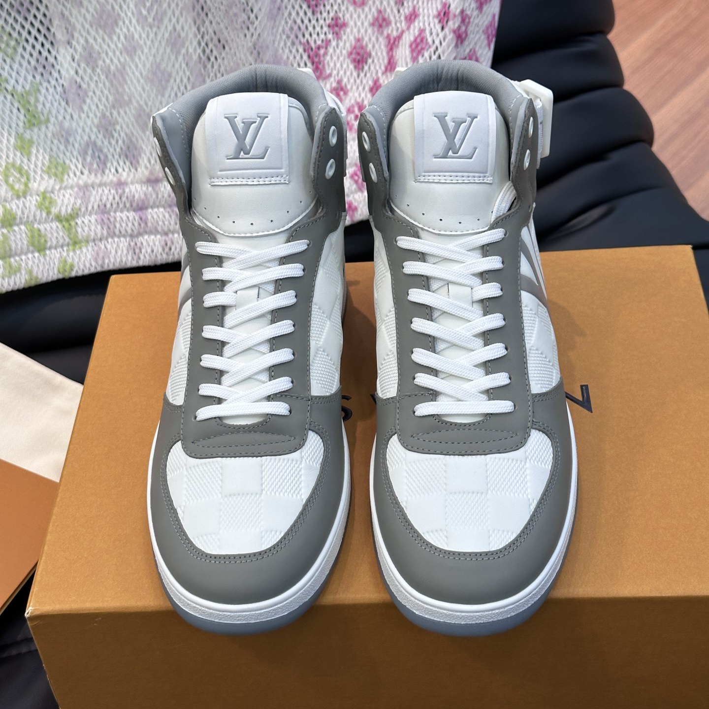 LV-Men's High Top Classic Cow Leather Embossed Damier Pattern Sports shoes