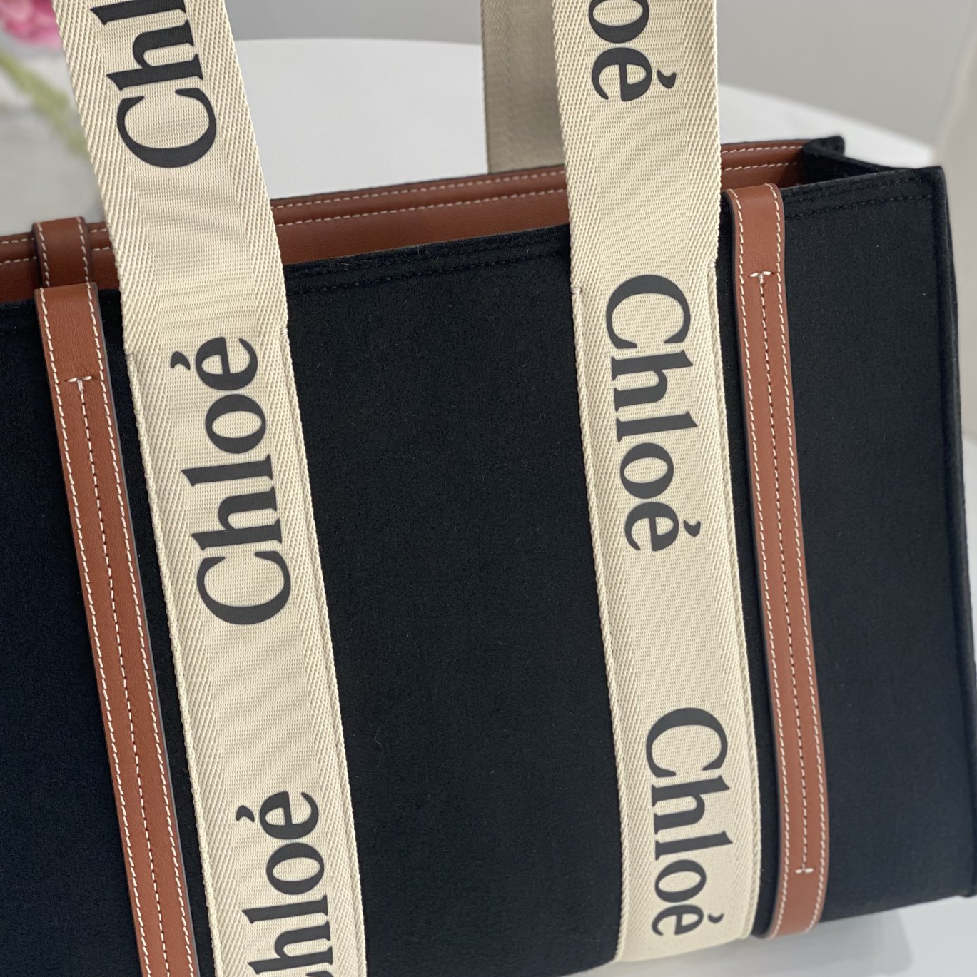 CH-Woody Wool Felt Patchwork Shoulder Handbag