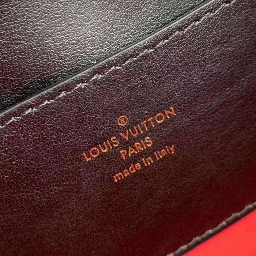 LV-Pont 9 Smooth Leather Shoulder Bag