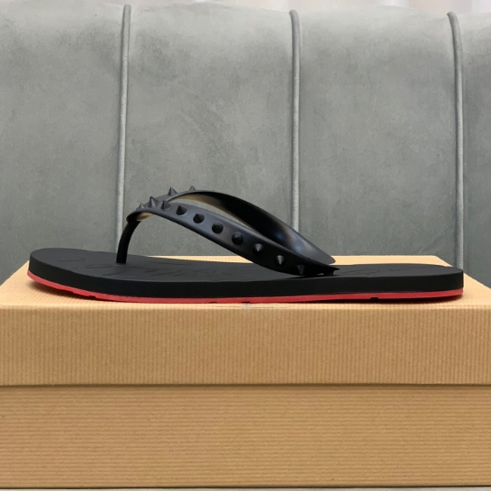 Christian Lubotin-High end rivet flip flops