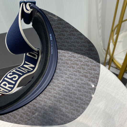 DIOR-Logo Printed Resin Mirror Sunscreen Hat