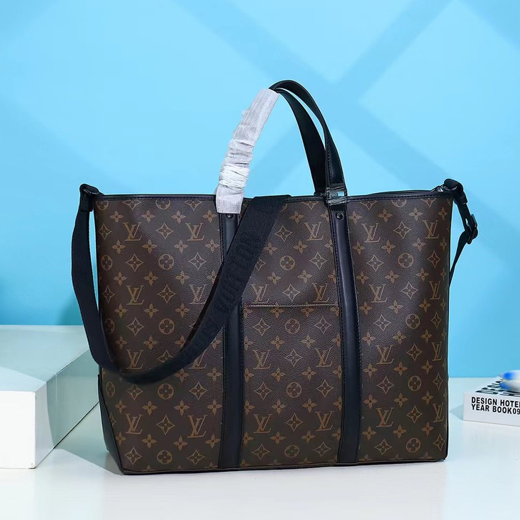 LV -WEEK-END TOTE Cowhide Handbag Large