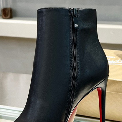 ChristianLouboutin-Black Leather 8.5CM Ankle Boots