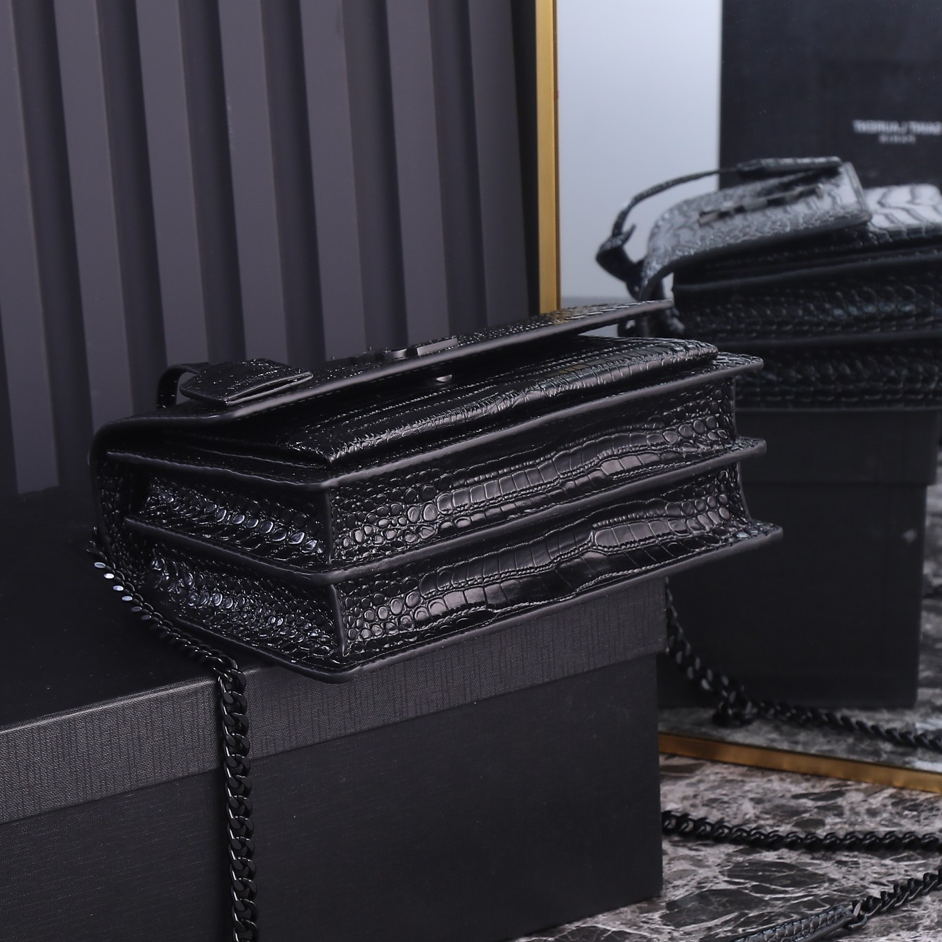 YSL-SUNSET BLACK Crocodile Embossed Shoulder Bag