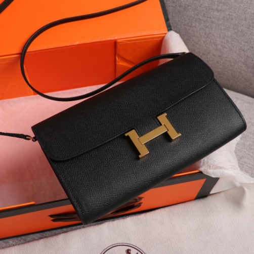 Hermes-Black Gold Buckle Crossbody Bag