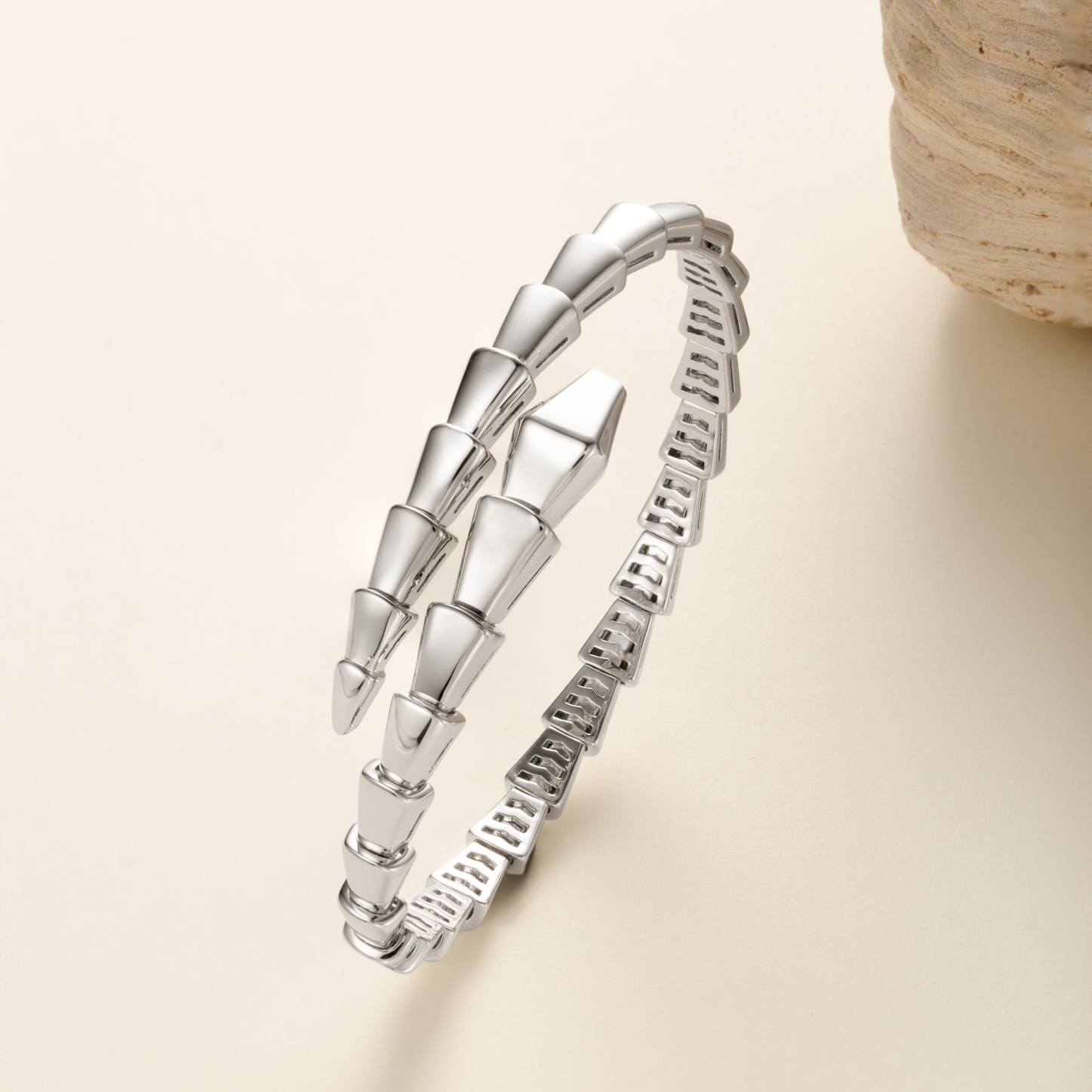 BVLGARI- SERPENTI Snake Bracelet