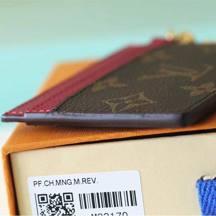 LV-zip vertical classic wallet