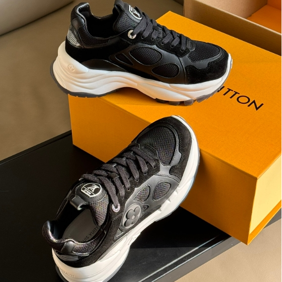 LV-Thick Outsole Sports Running Shoes