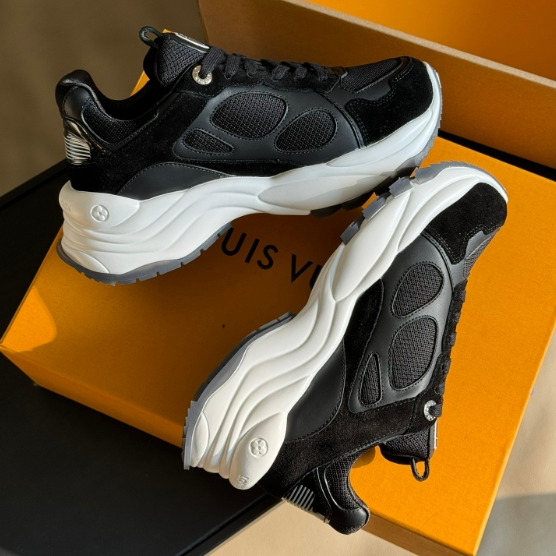 LV-Thick Outsole Sports Running Shoes
