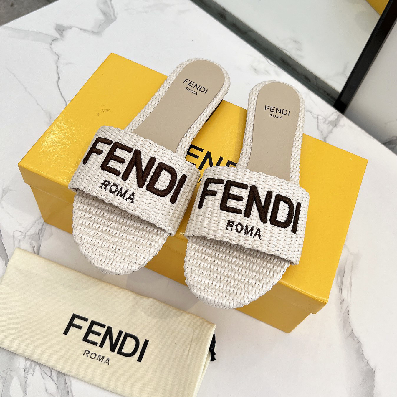 FENDI-Sandals