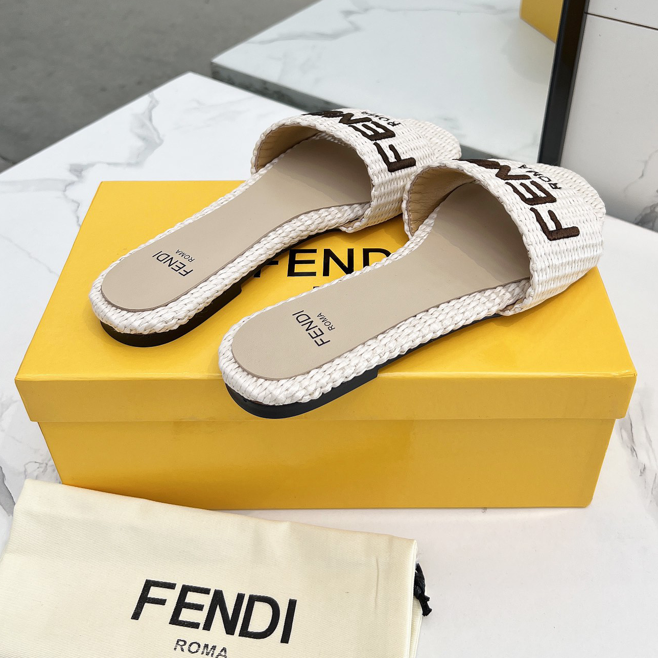 FENDI-Sandals