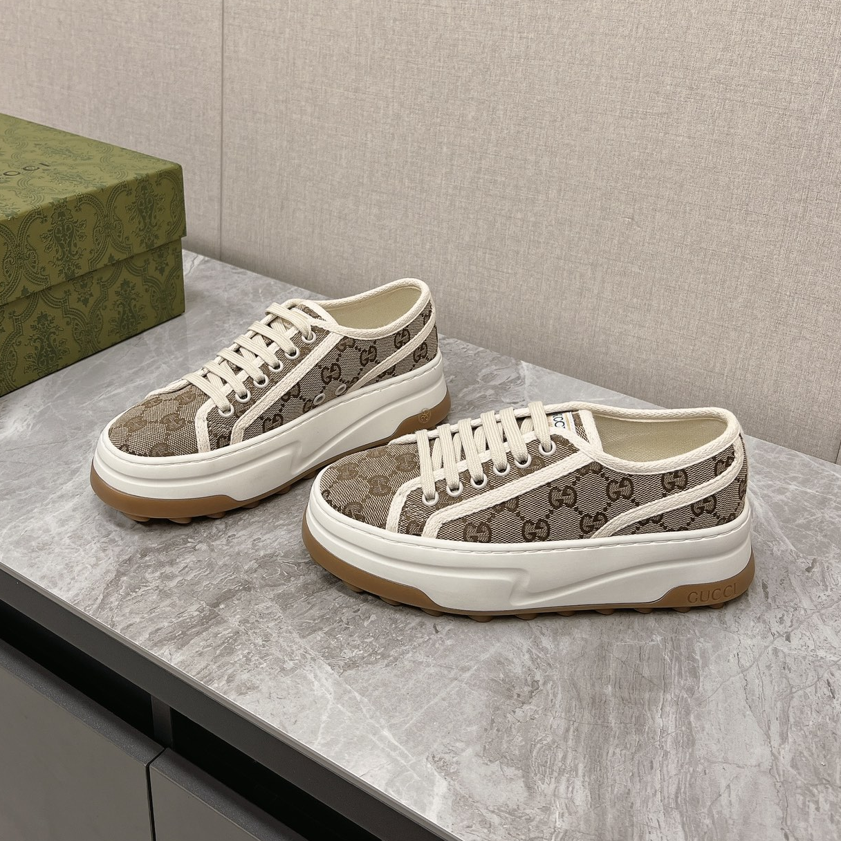 Gucci - Canvas Low cut Casual Shoes