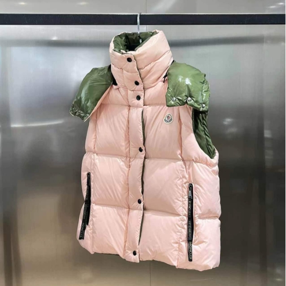 Moncler-vest