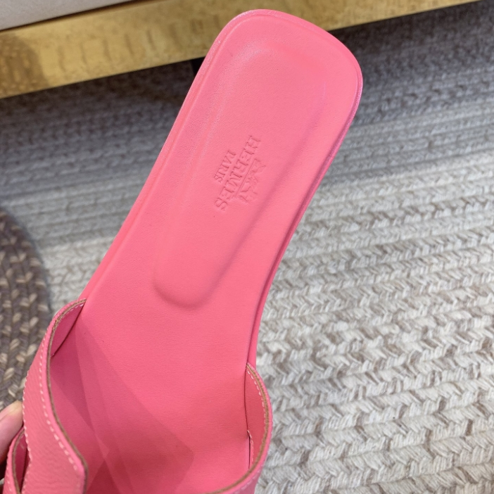 Hermes-Kelly Buttoned Slippers