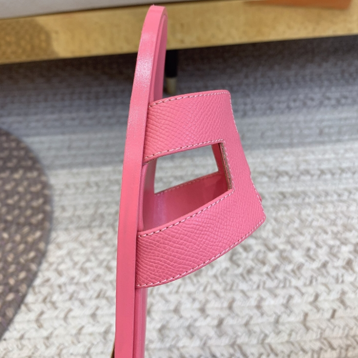 Hermes-Kelly Buttoned Slippers