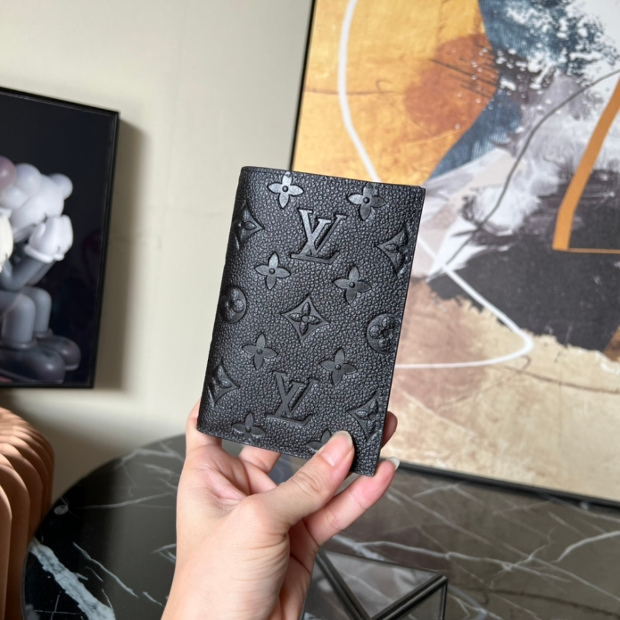 LV-Cowhide Lychee Pattern Embossed Clip