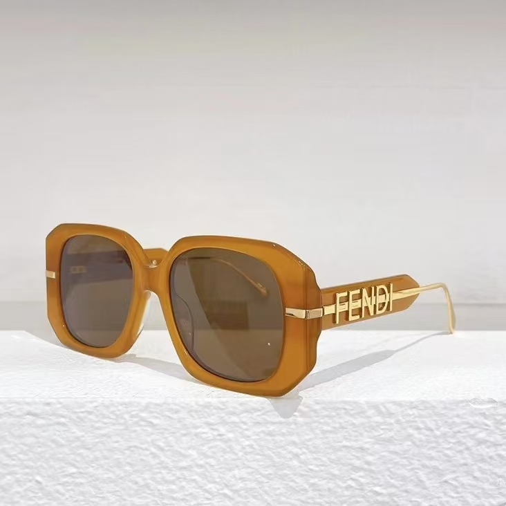 FENDI - Square Sunglasses
