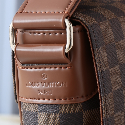 LV-Classic Checkered Postman Bag
