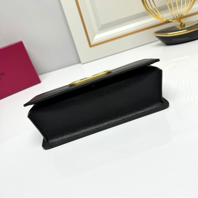 Valentino-Chain Flip Handbag