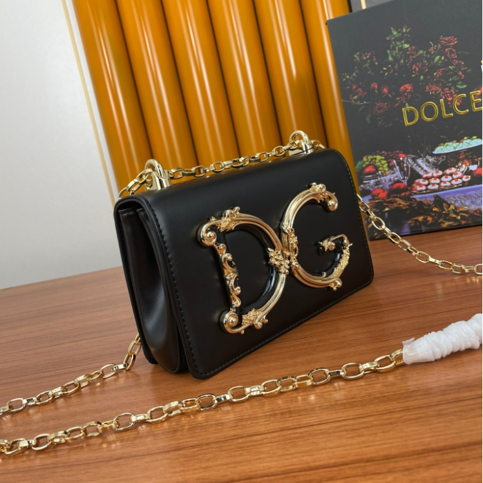 Dolce Gabbana-Real gold logo crossbody bag