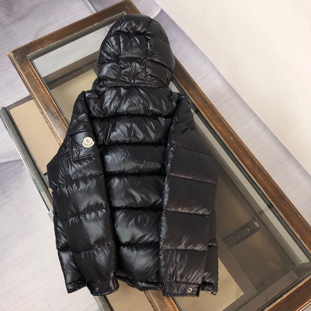 Moncler Maya Classic Short Style Down jacket