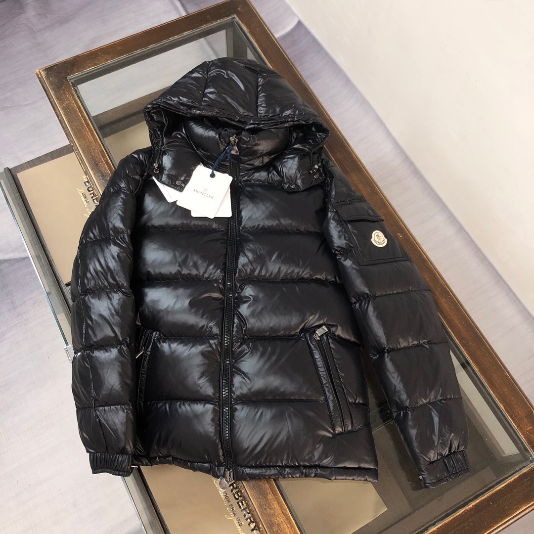 Moncler Maya Classic Short Style Down jacket