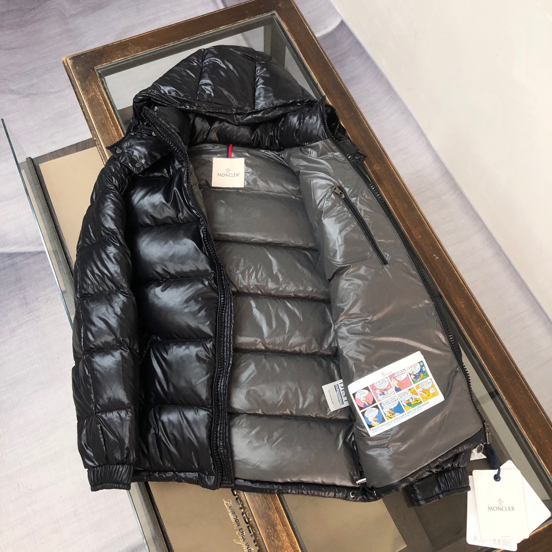 Moncler Maya Classic Short Style Down jacket