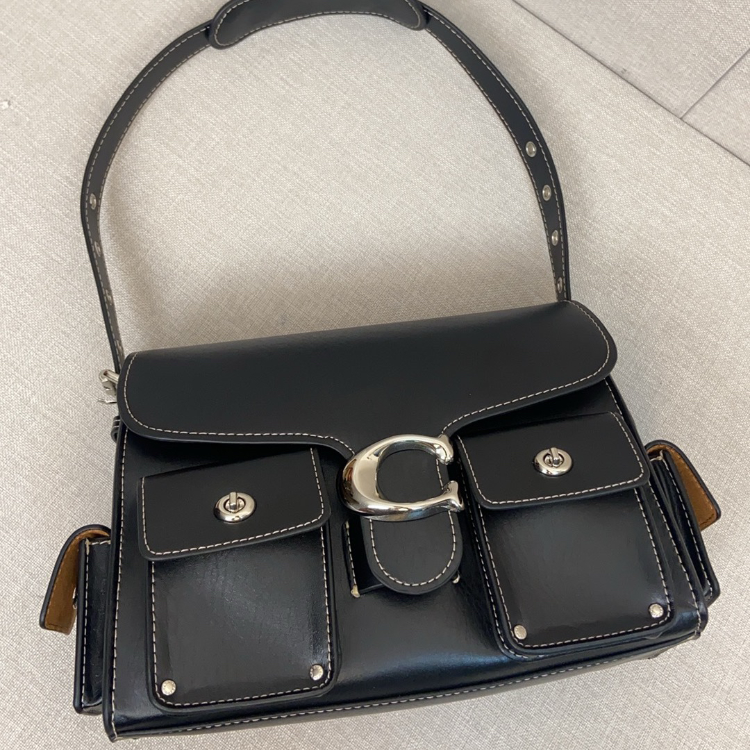 COACH - CargoSoft Tabby 26 Silver Metal Micro Logo Leather Underarm Shoulder Tote