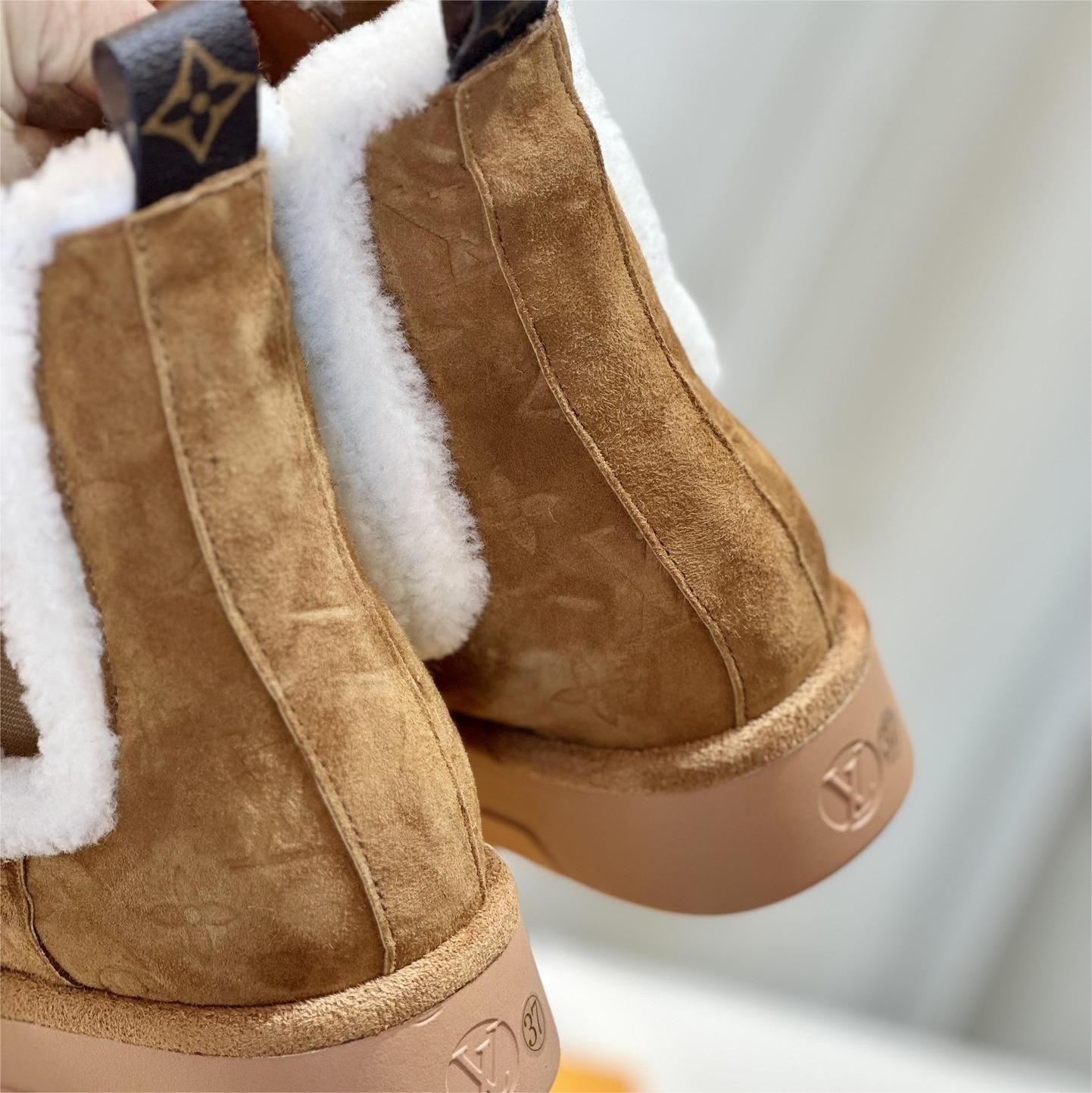 LV-Wool Thick soled Chelsea Woolen Boots