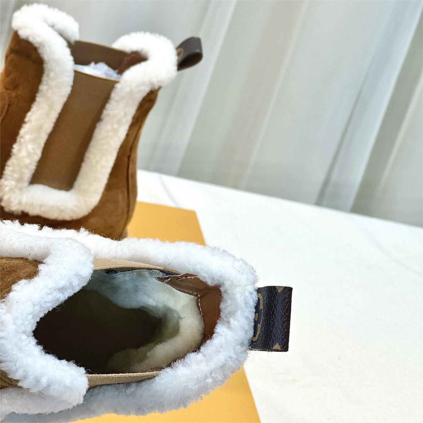 LV-Wool Thick soled Chelsea Woolen Boots