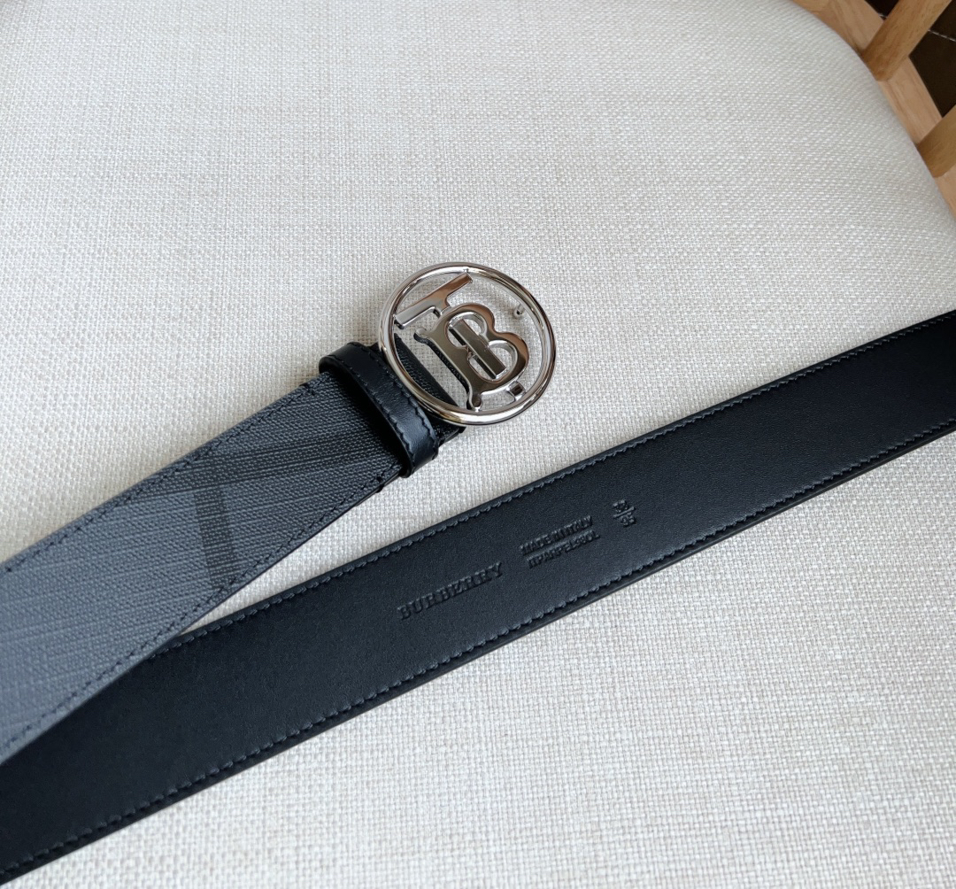 Burberry-Italian calf leather belt