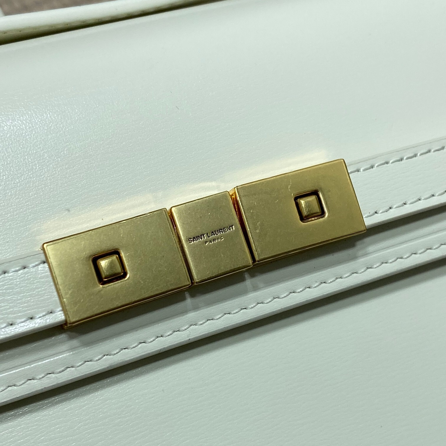 YSL-Flip Manhattan baguette bag