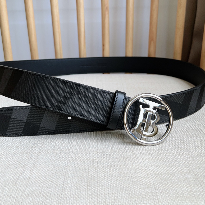 Burberry-Italian calf leather belt