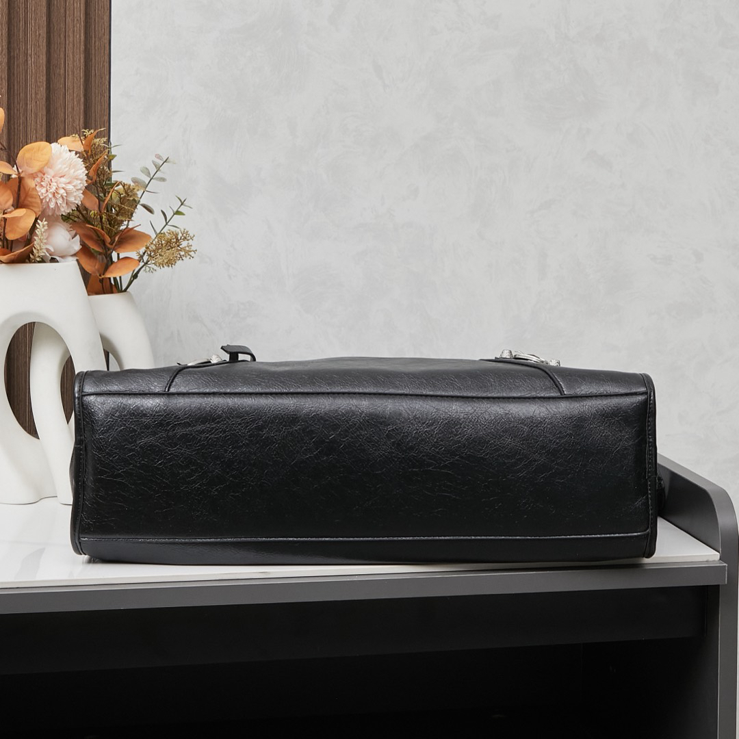 Balenciaga-Silver buckle motorcycle bag