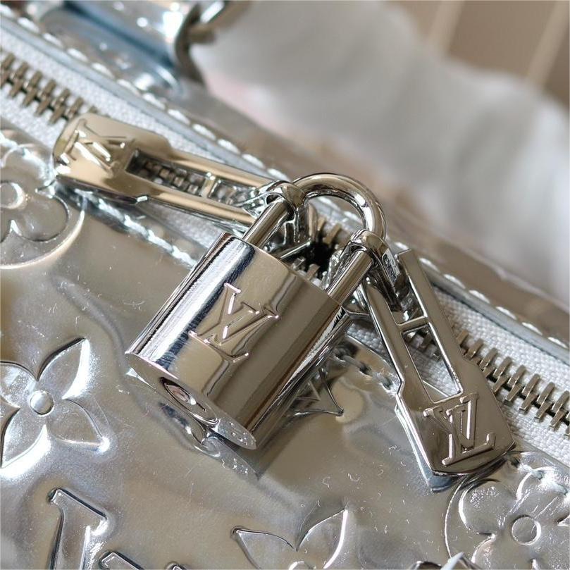 CHANEL- Speedy Bandoulière 20 Bag