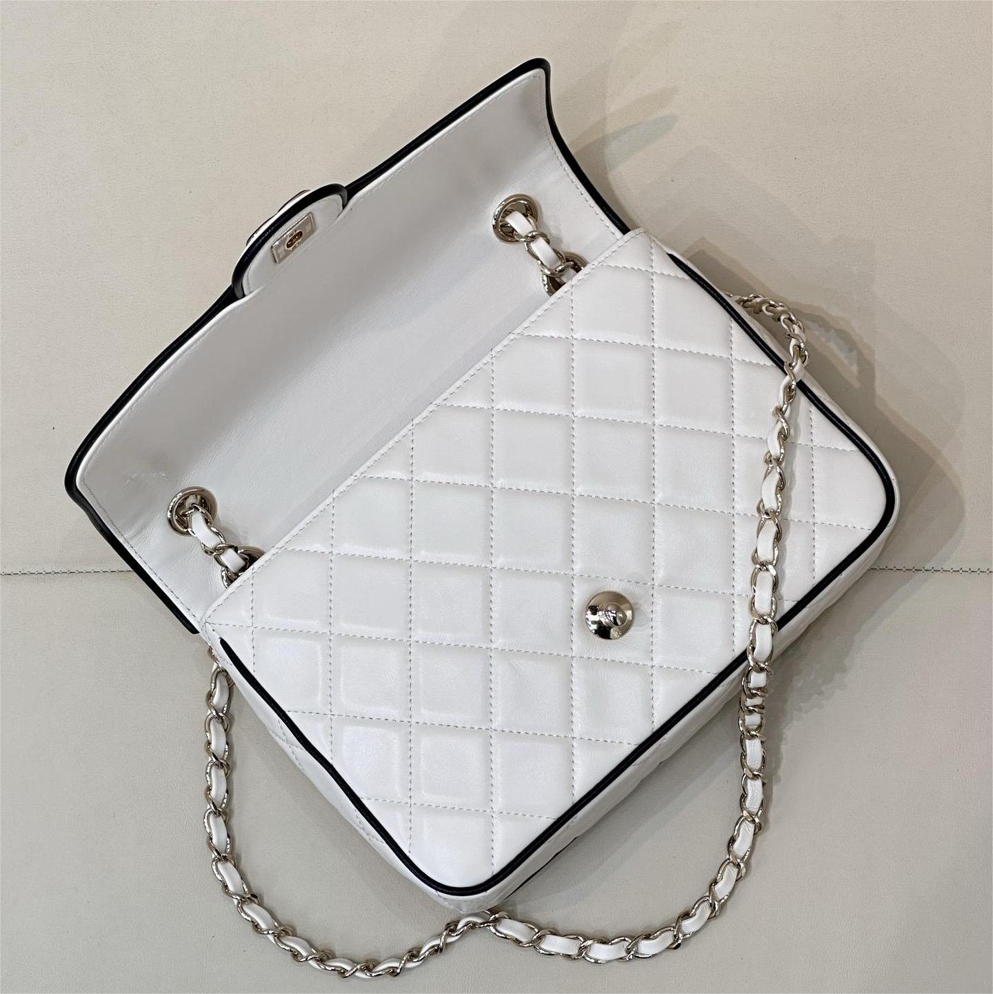 Chanel-Classic diamond patterned sheepskin bag