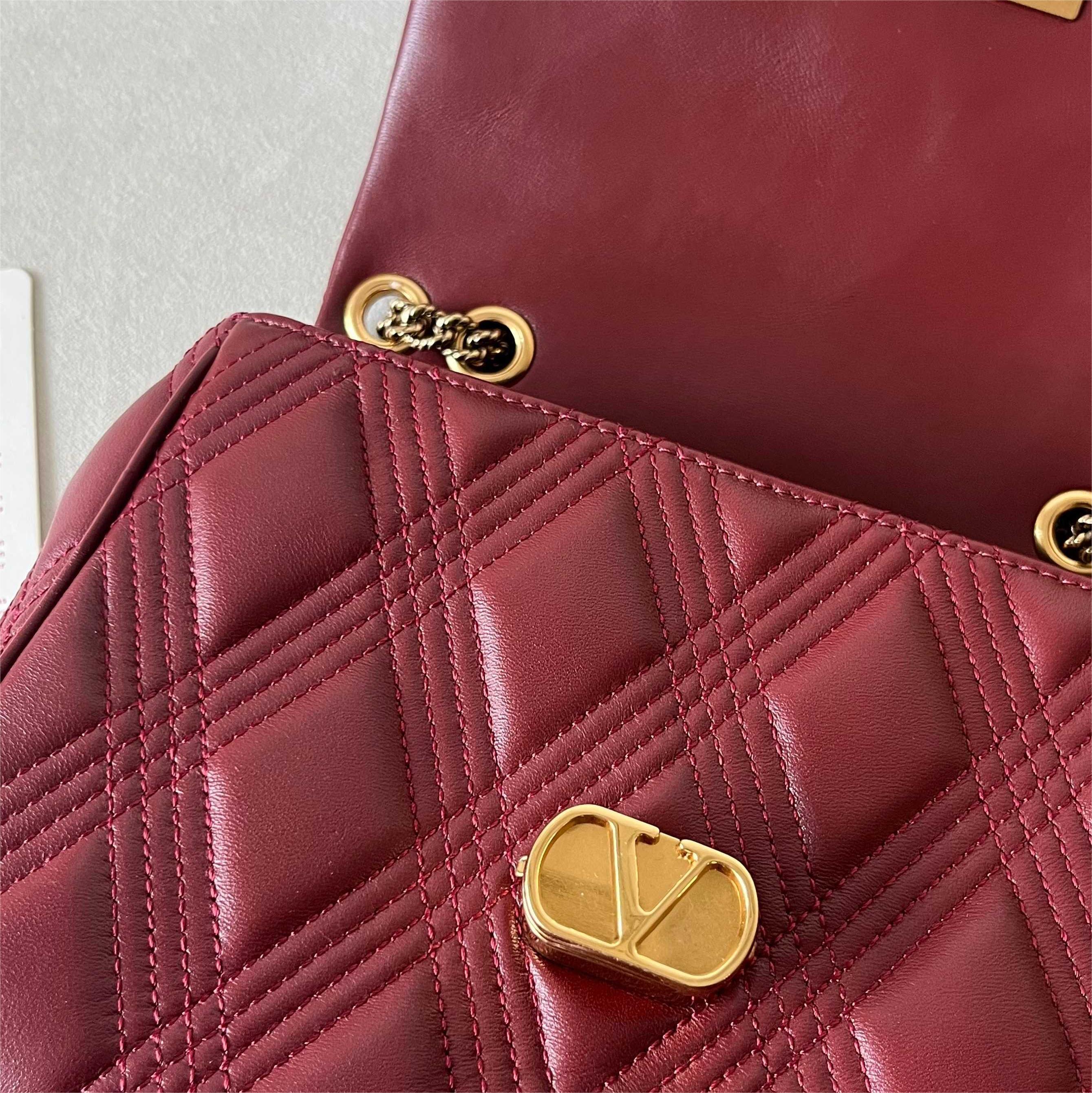 VALENTINO-Lingge patterned sheepskin bag