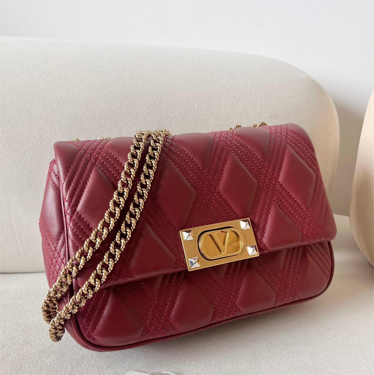 VALENTINO-Lingge patterned sheepskin bag