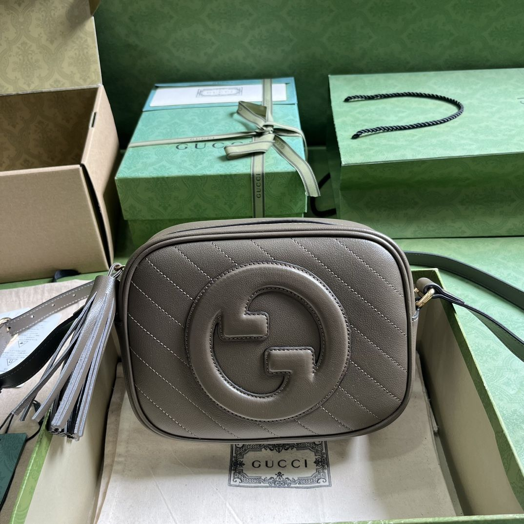 Gucci-Blondie small shoulder bag
