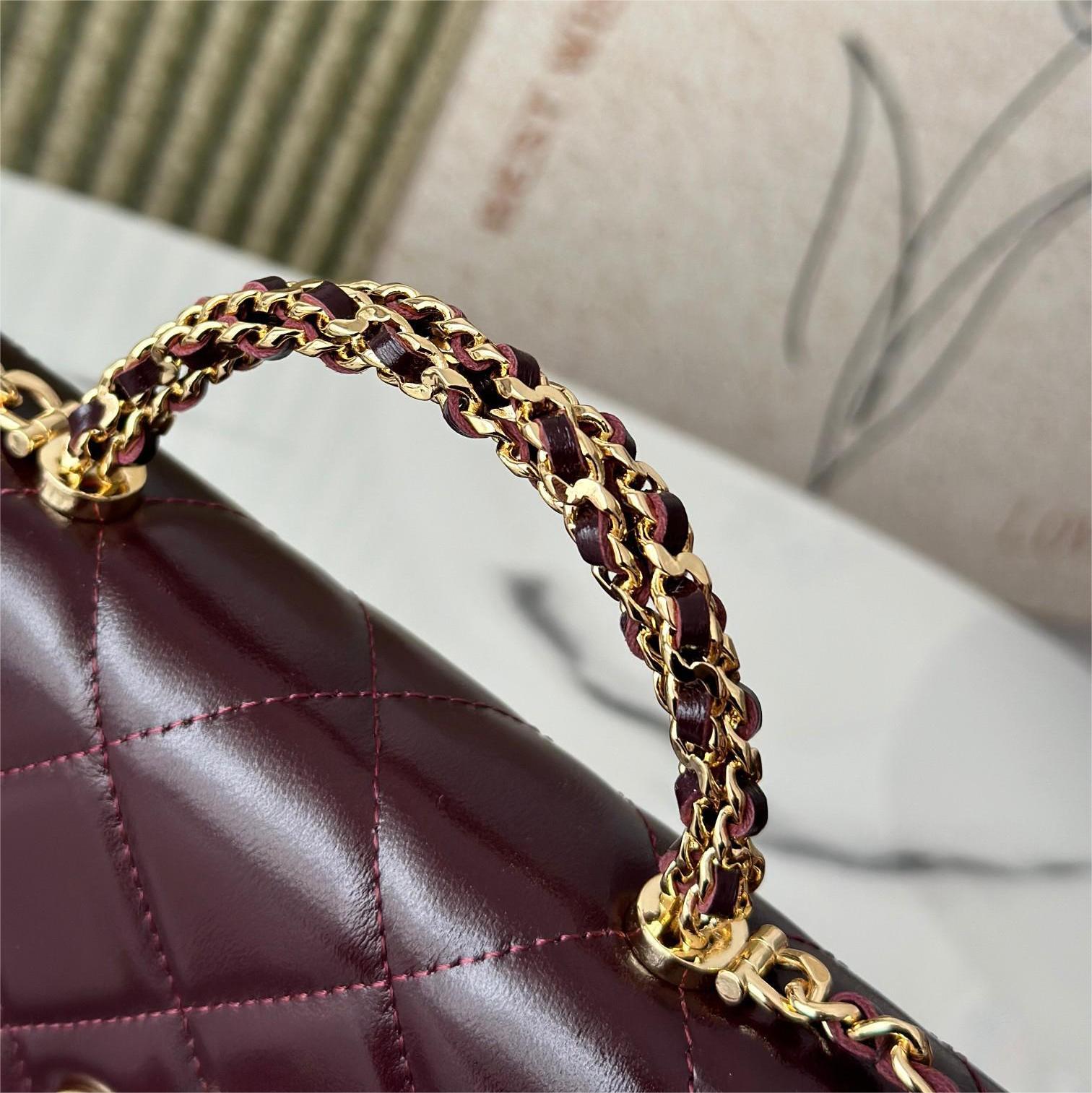 Chanel-Fried Dough Twists handle oil wax sheepskin bag