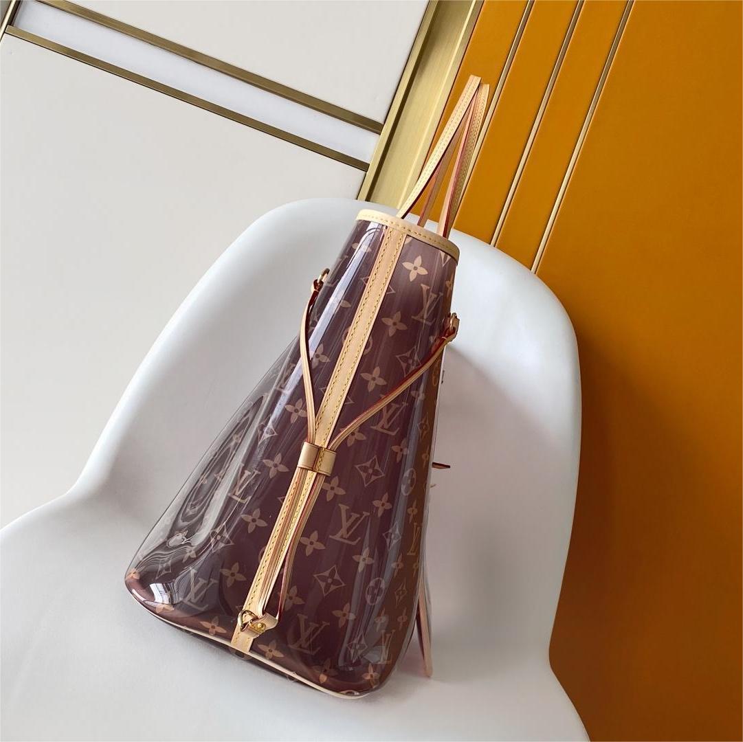 LV-Neverfull Monogram  Tote bag