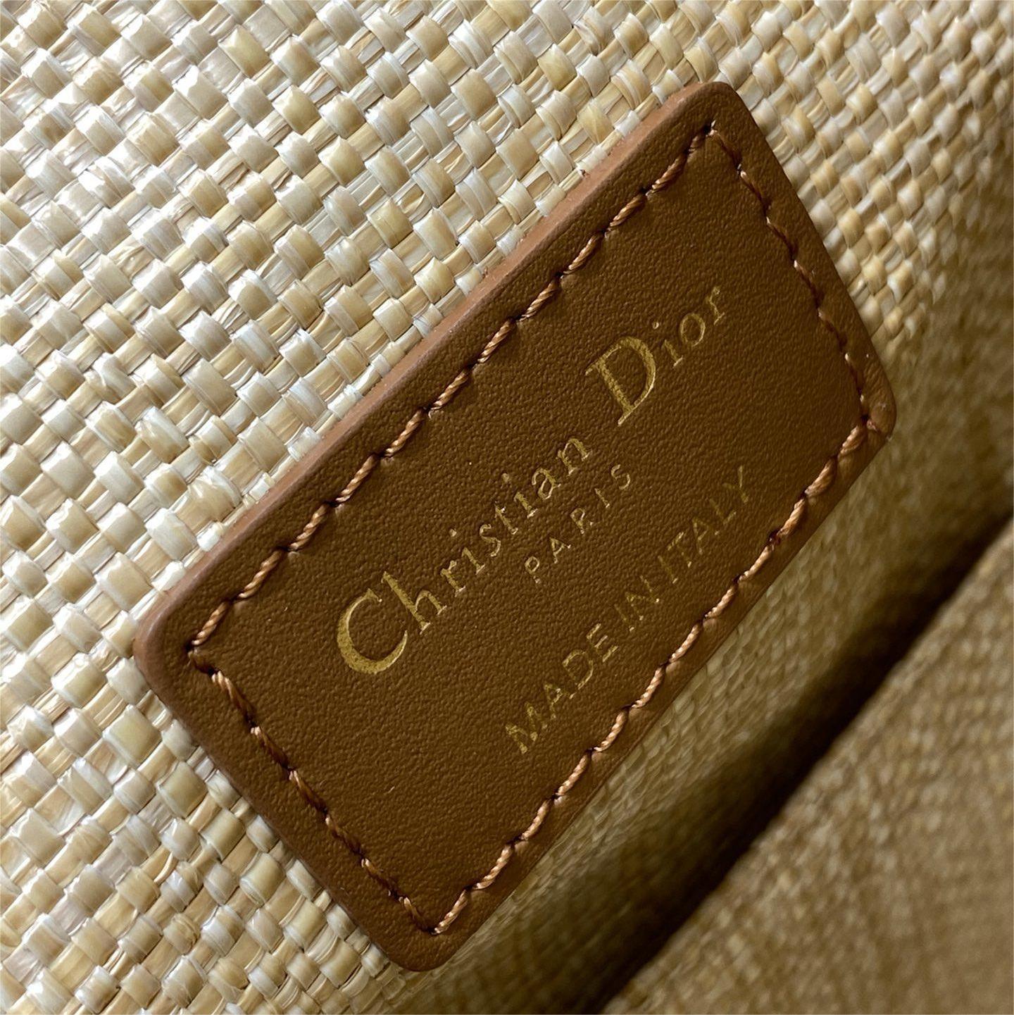 Dior-Cest series Bucket Bag