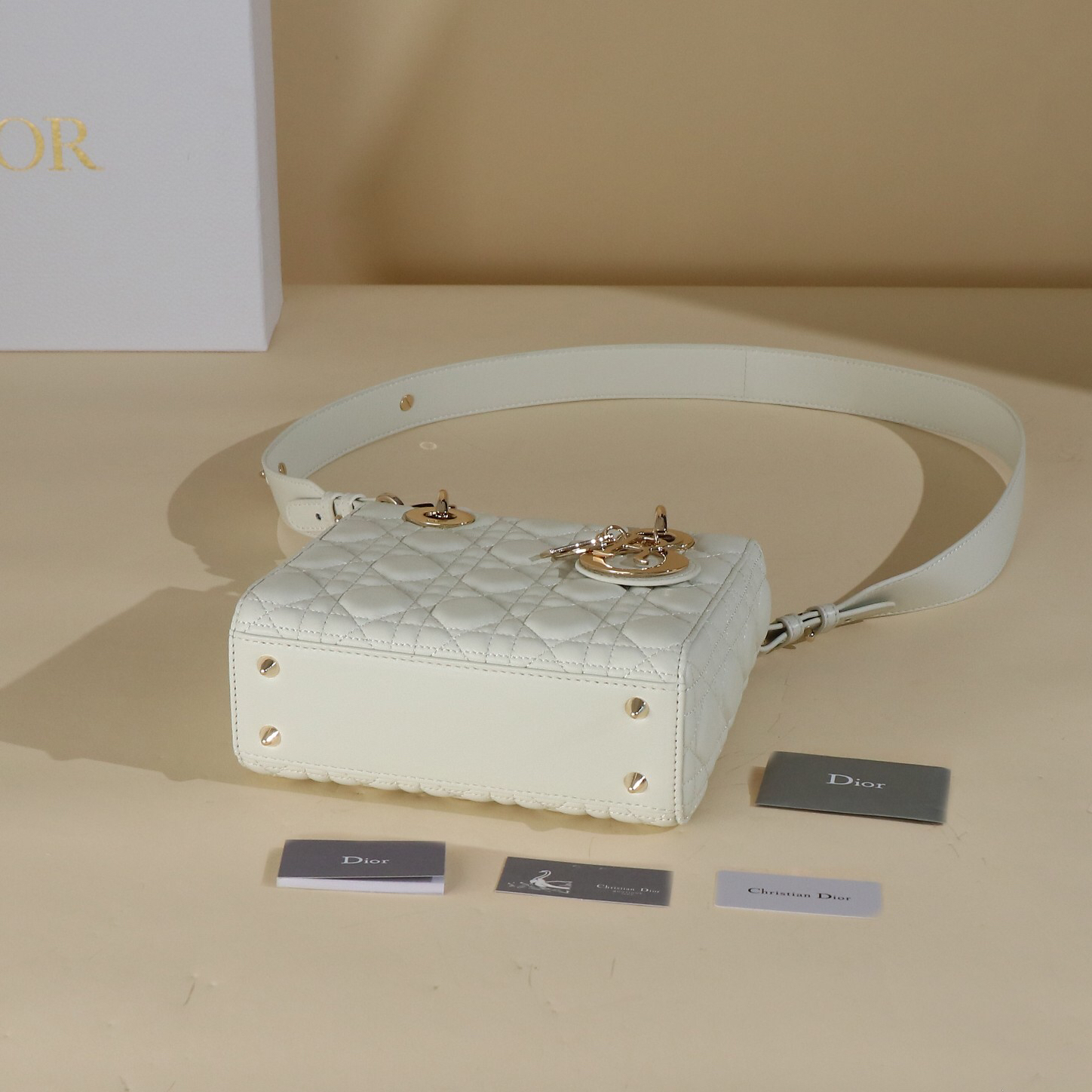 Dior- lady my abior White sheepskin leather rattan grid handbag