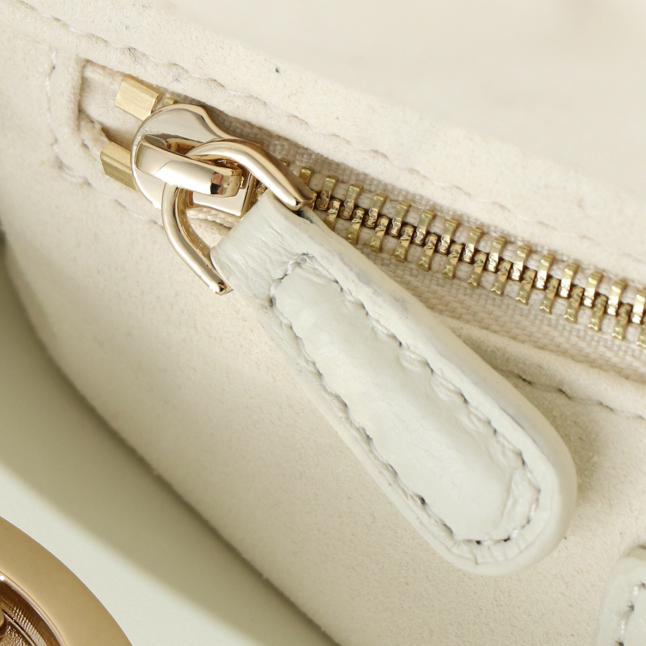 Dior- lady my abior White sheepskin leather rattan grid handbag