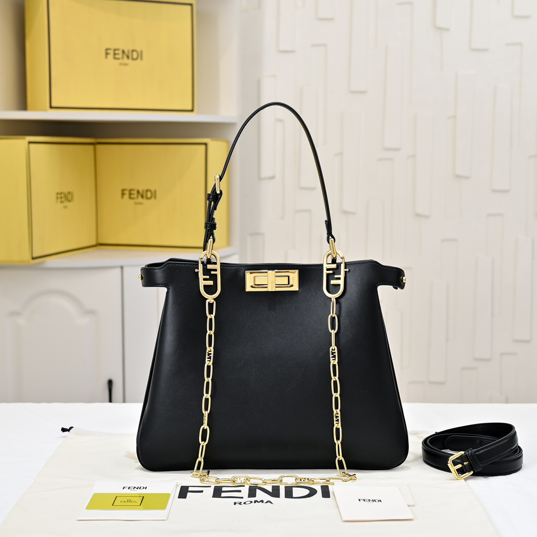 FENDI-Peekaboo Soft Handbag