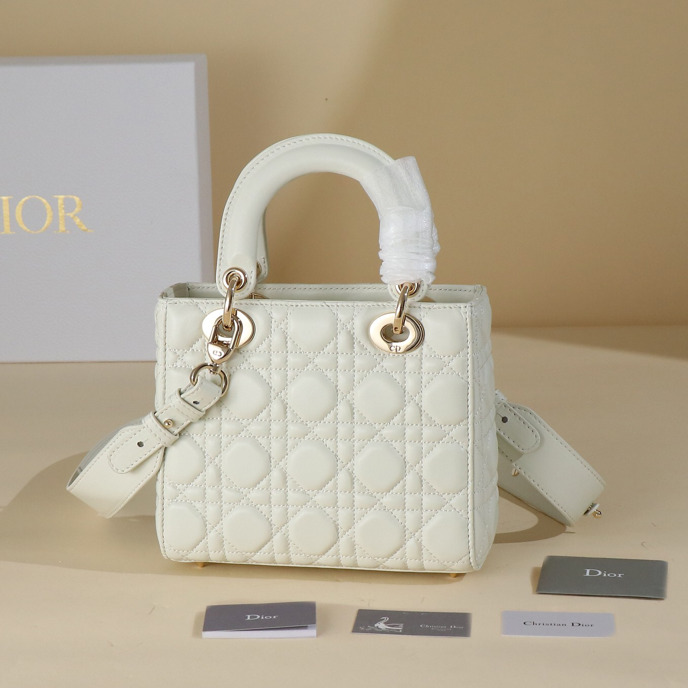 Dior- lady my abior White sheepskin leather rattan grid handbag