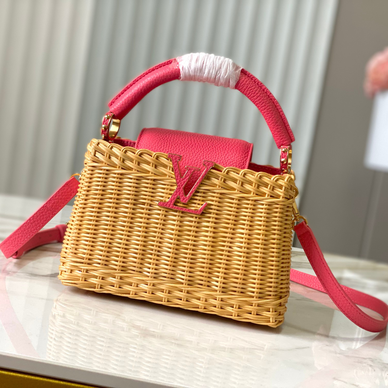 LV-Basket Capucines handbag