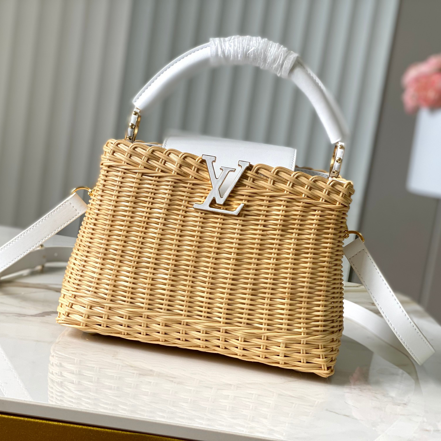 LV-Basket Capucines handbag